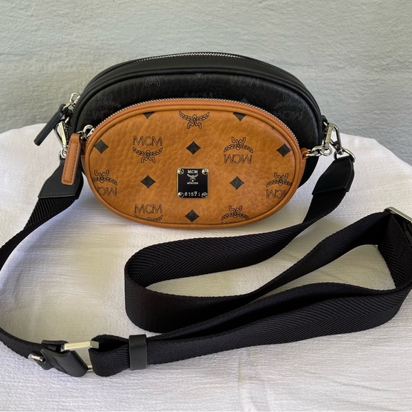 HTF $895 MCM Essential Visetos Double Pochette Crossbody Bag Cognac Black EUC - Picture 2 of 16